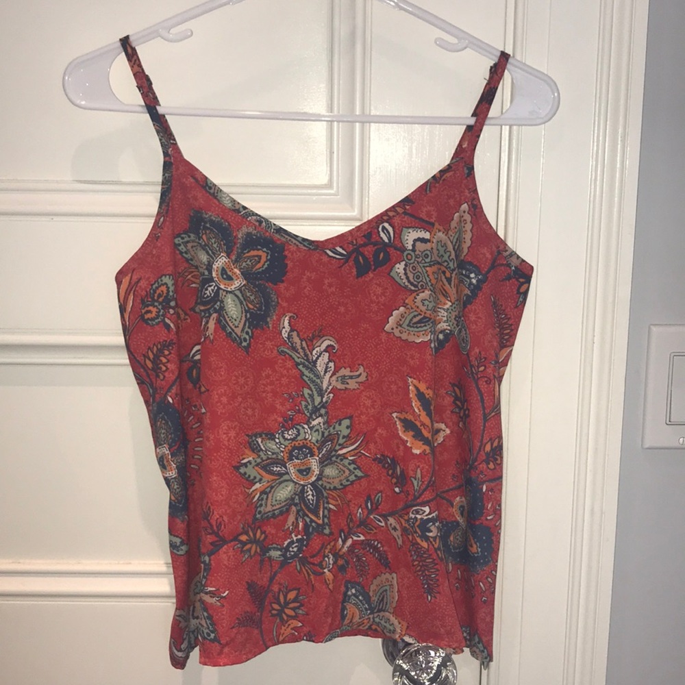 Adjustable strap tank top!